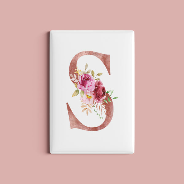 Buchstaben-Magnet | Design: "Rose Flowers" | 54 x 78 mm | für den Sattelschank oder Kühlschrank