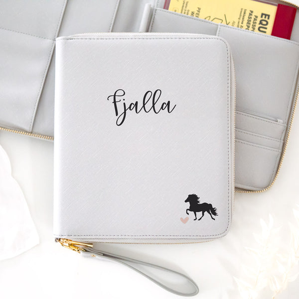 Pferde-Organizer Equidenpasshülle Design "Isländer #1 + Name" | Schwarz, Grau oder Creme