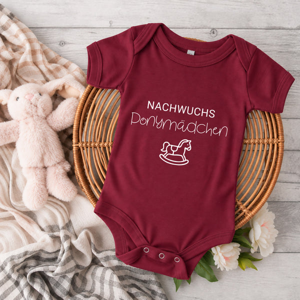Body Strampler "Nachwuchs Ponymädchen" | Baby, Geburt, Geschenk, Geburtstag